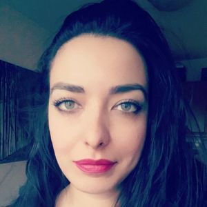 Meet your Posher, Ruxandra